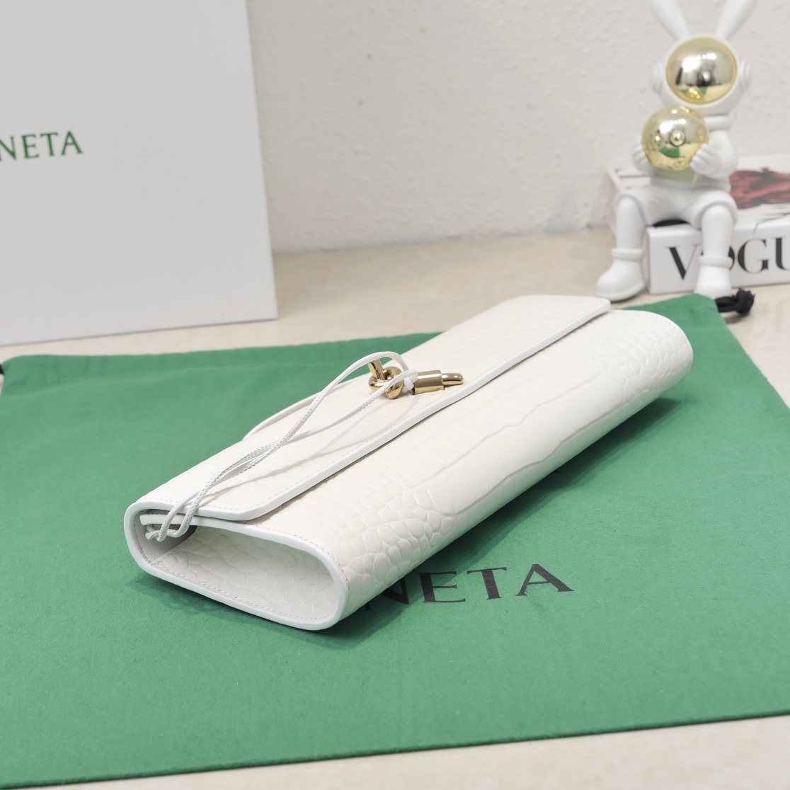 Bottega Veneta Clutch Bags